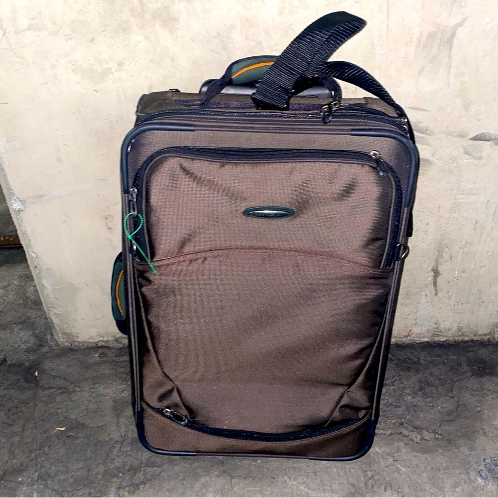 Briggs & Riley Carry On Suitcase